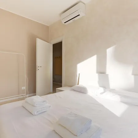 Niguarda Bright Apartment W/ Balcony Milan Exterior photo