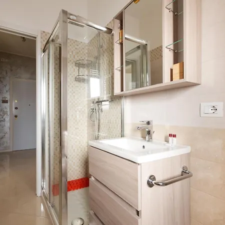 Niguarda Bright Apartment W/ Balcony Milan Exterior photo